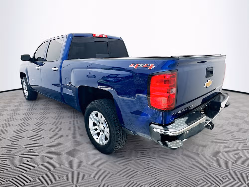 2014 Chevrolet Silverado 1500 Crew Cab 4x4 Lower Image 3