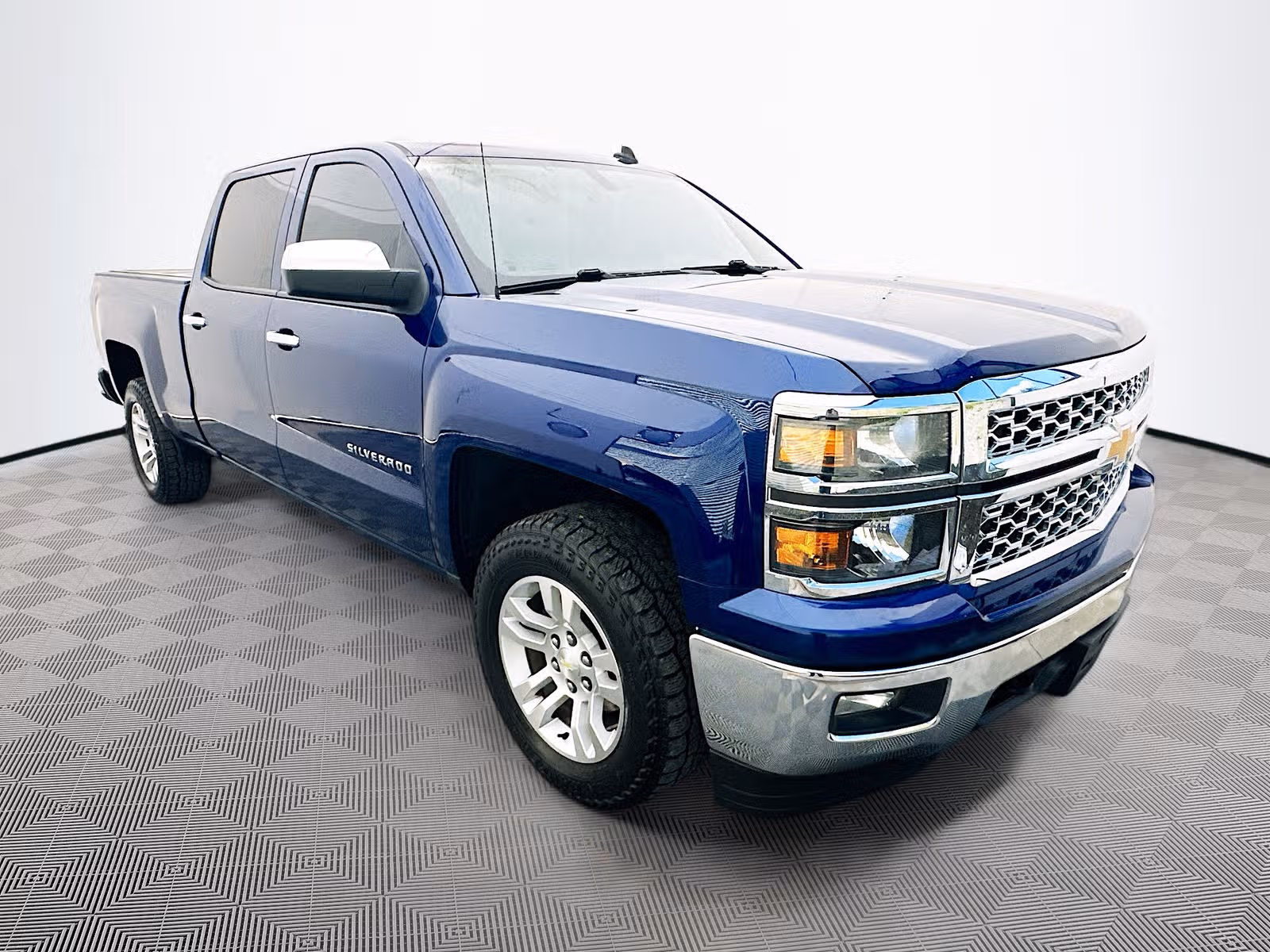2014 Chevrolet Silverado 1500 Crew Cab 4x4 Upper Image 1