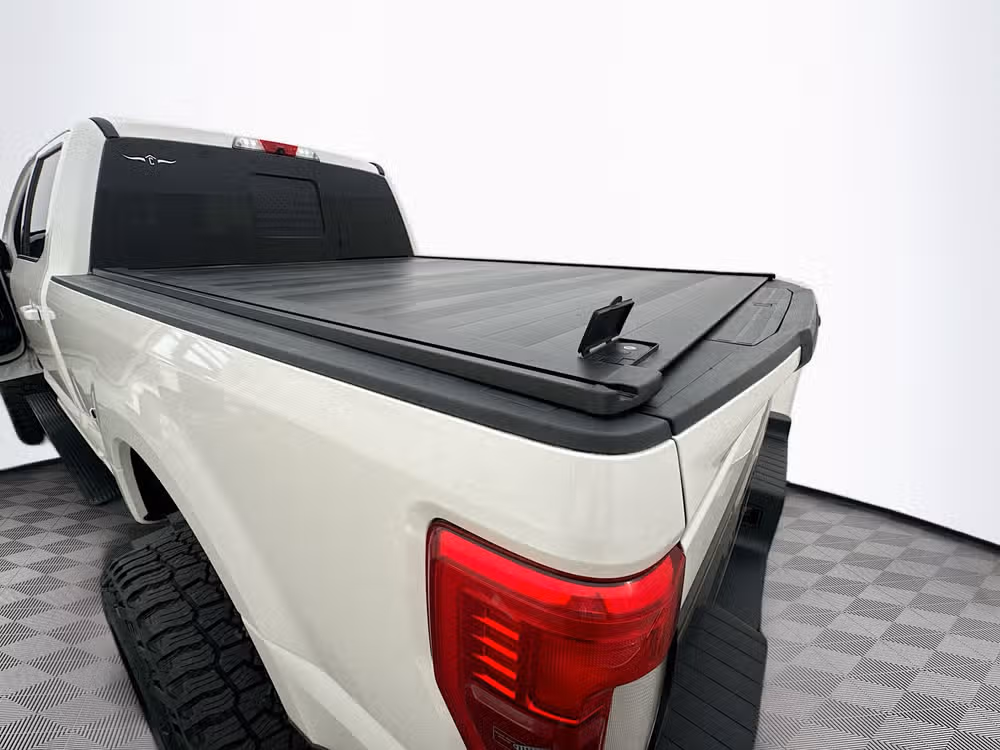 2017 Ford F-350 Super Duty Platinum Crew Cab Image 36