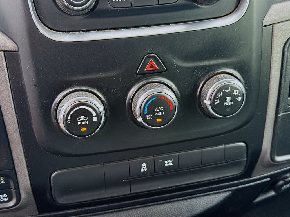 2016 Ram 1500 Tradesman Regular Cab Image 16
