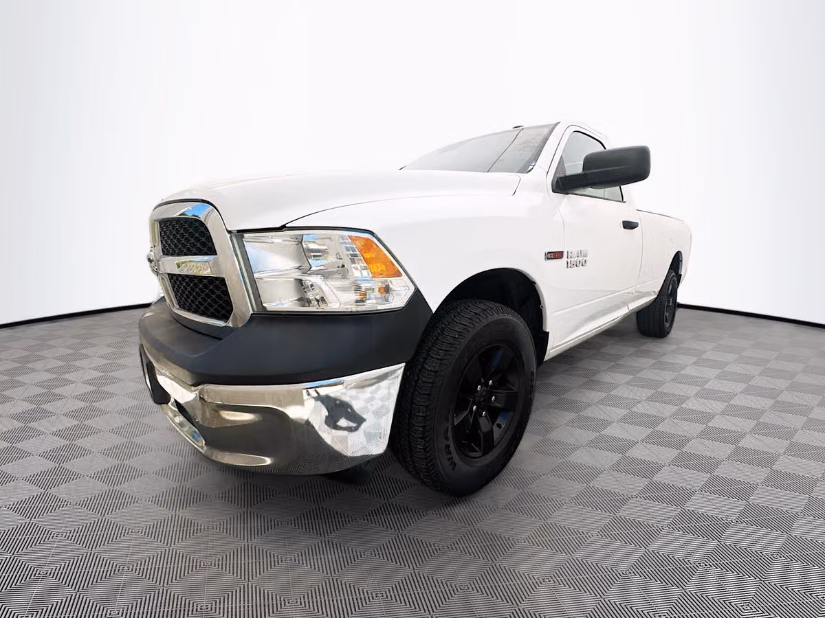 2016 Ram 1500 Tradesman Regular Cab Image 3