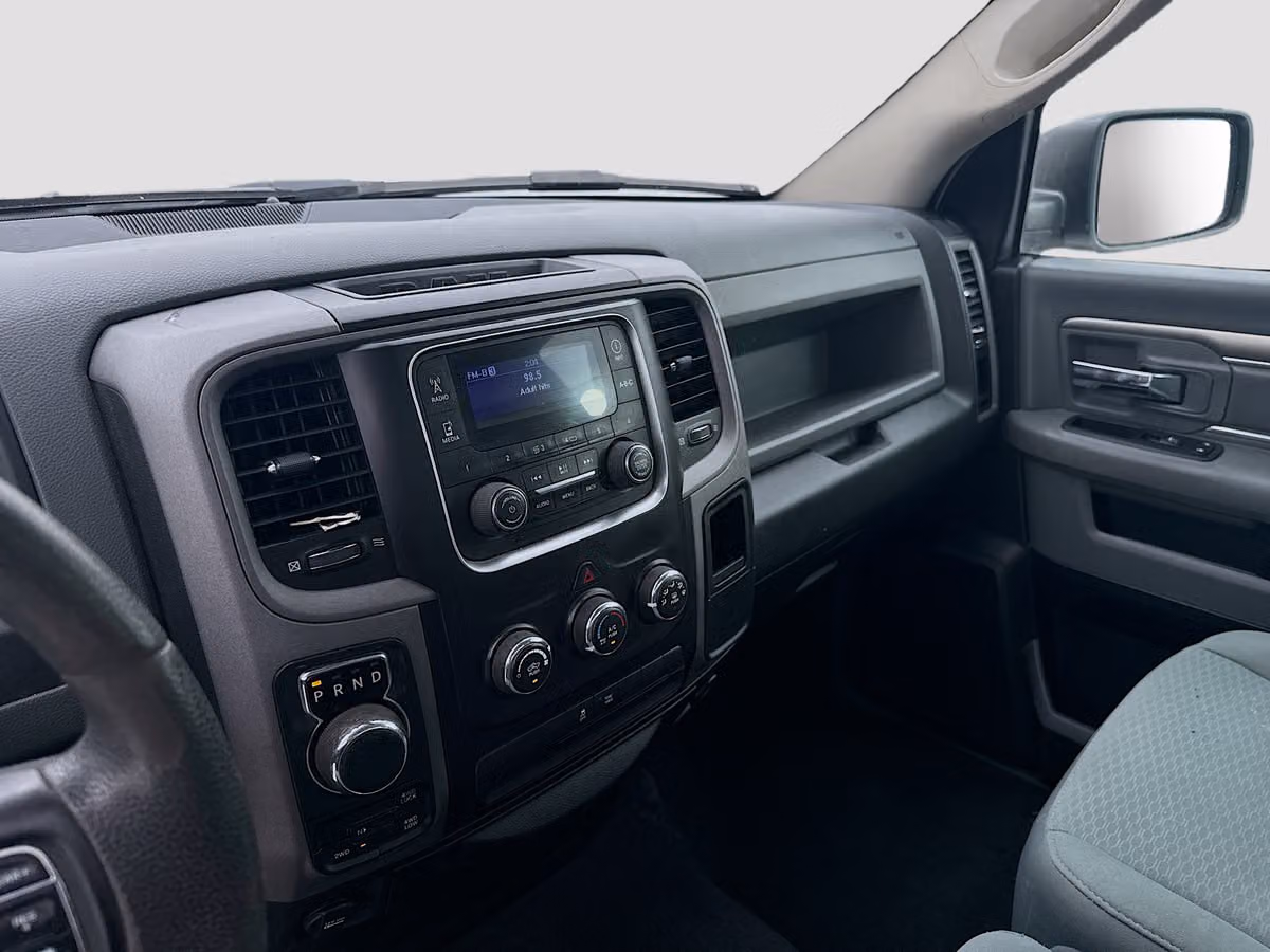 2016 Ram 1500 Tradesman Regular Cab Image 21