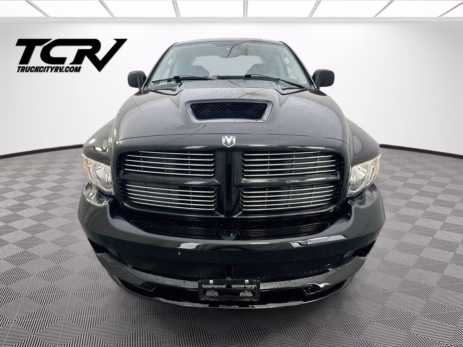 2005 Dodge Ram 1500 SRT-10 Base Quad Cab Upper Image 2