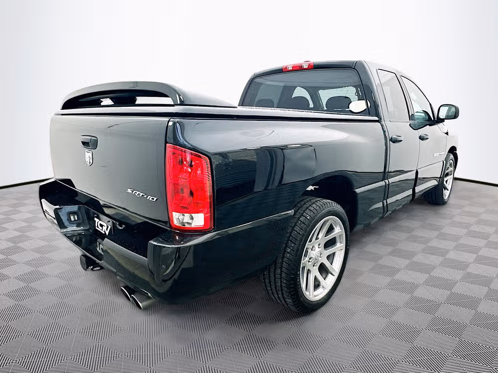 2005 Dodge Ram 1500 SRT-10 Base Quad Cab Image 7
