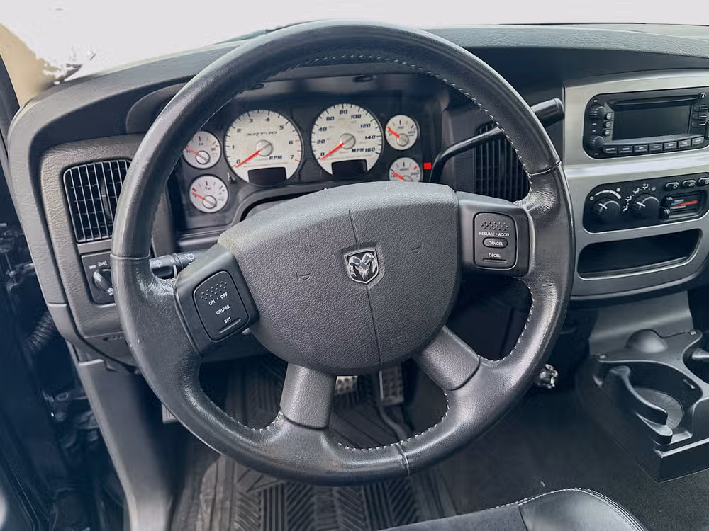 2005 Dodge Ram 1500 SRT-10 Base Quad Cab Image 12