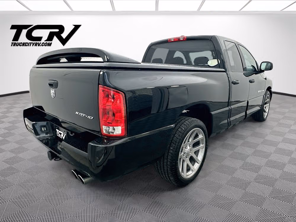 2005 Dodge Ram 1500 SRT-10 Base Quad Cab Image 7