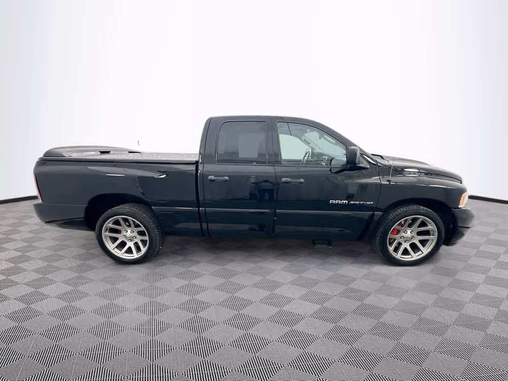 2005 Dodge Ram 1500 SRT-10 Base Quad Cab Image 8