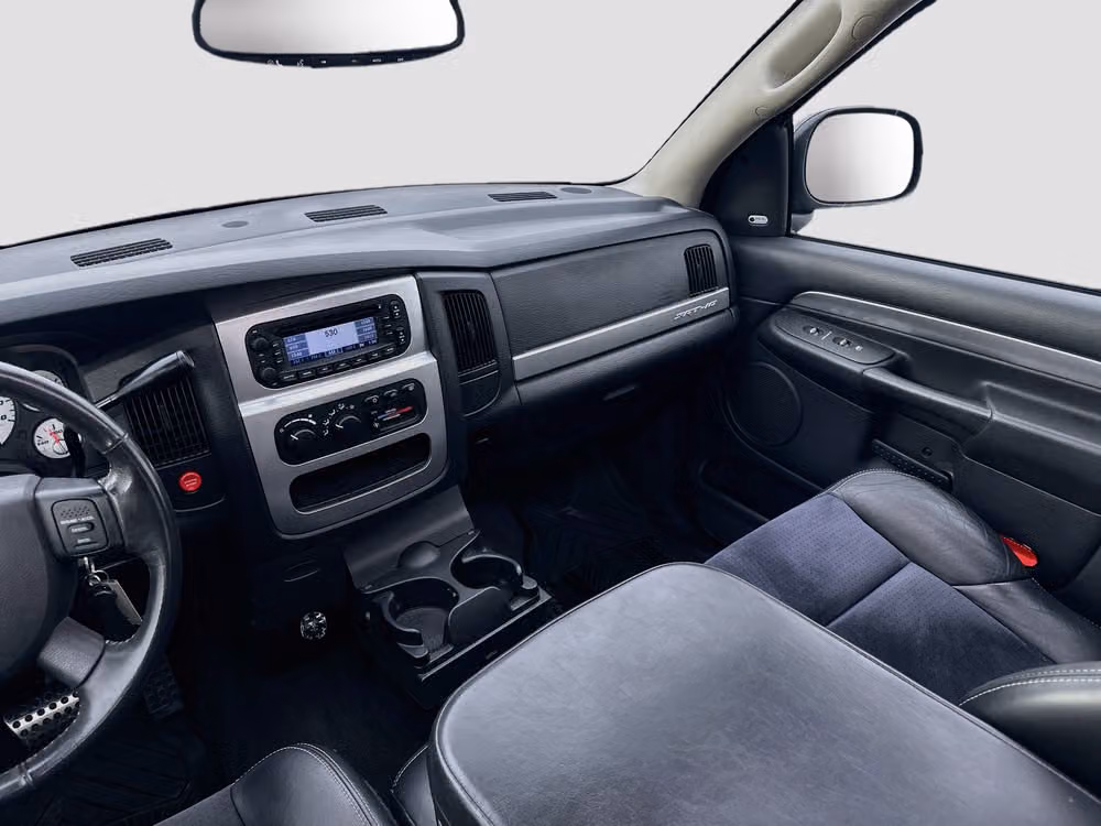 2005 Dodge Ram 1500 SRT-10 Base Quad Cab Image 21