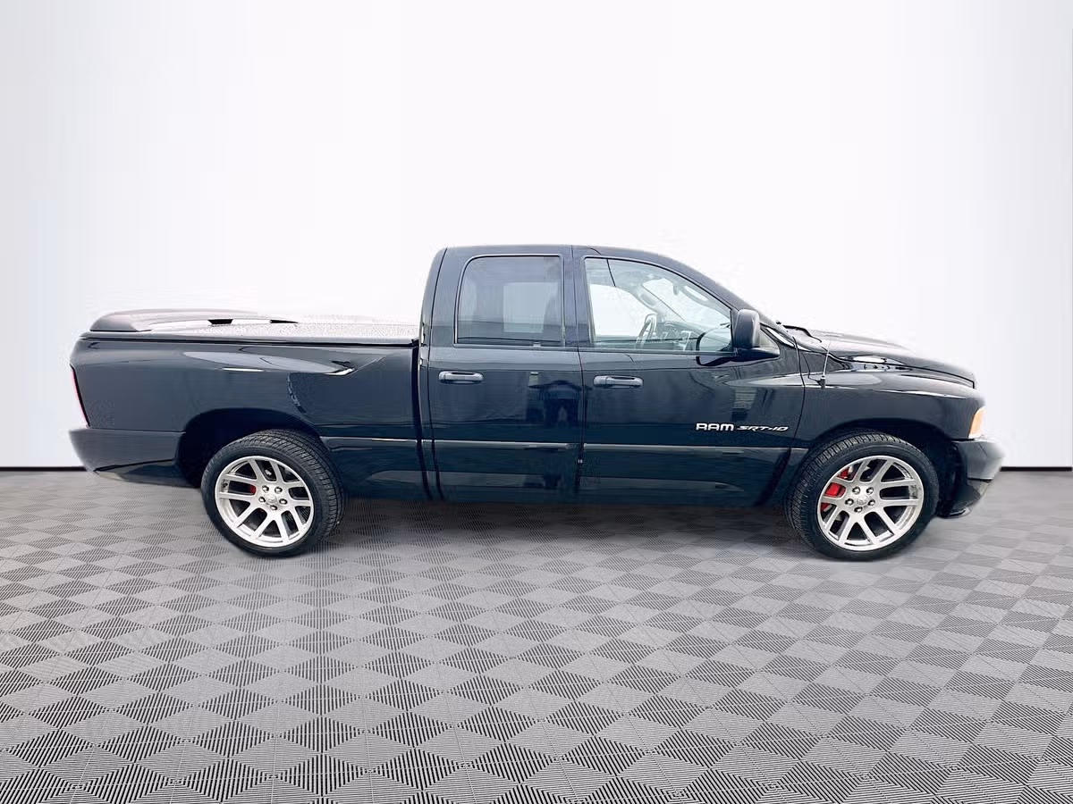 2005 Dodge Ram 1500 SRT-10 Base Quad Cab Image 8