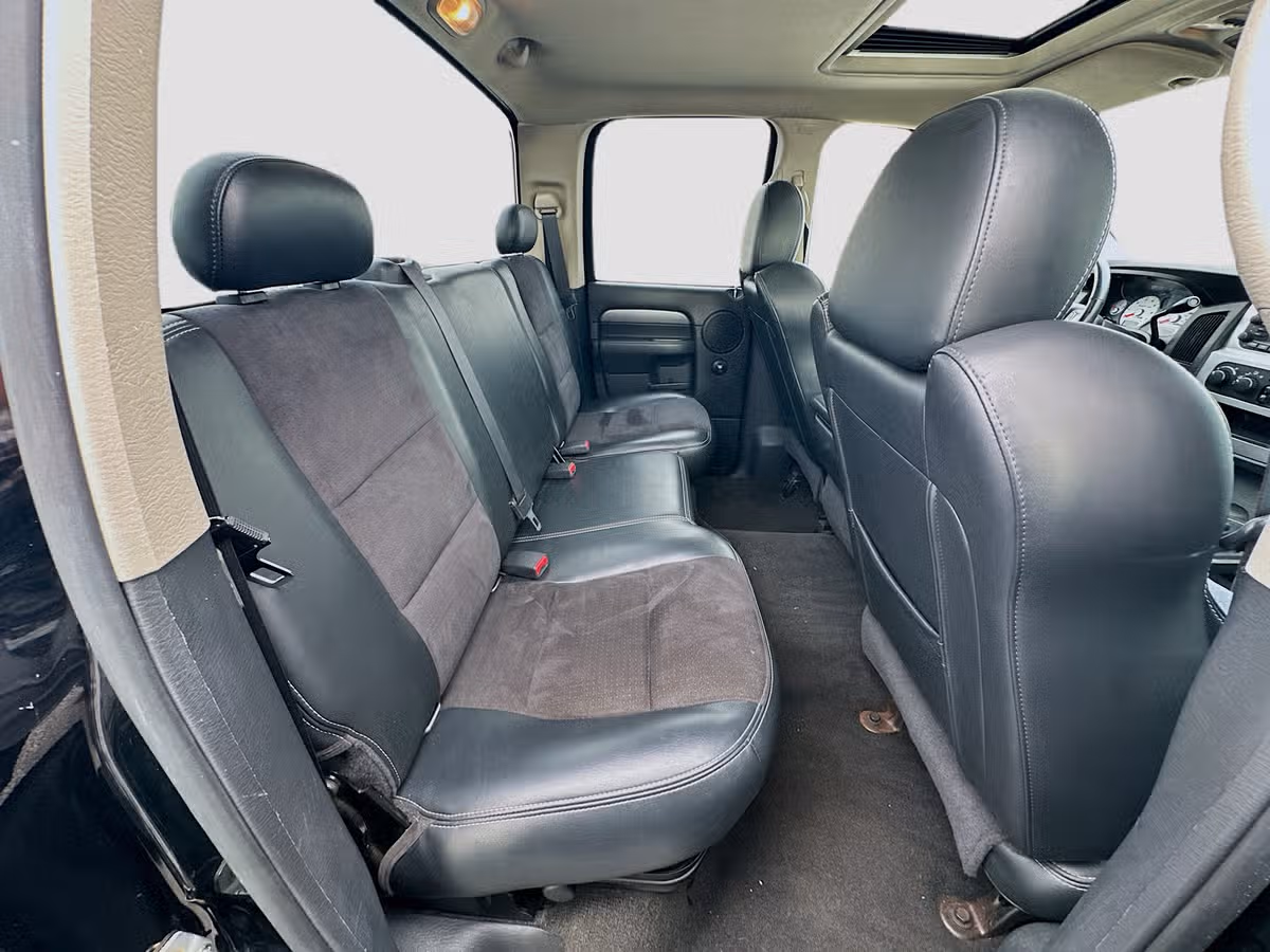 2005 Dodge Ram 1500 SRT-10 Base Quad Cab Image 23