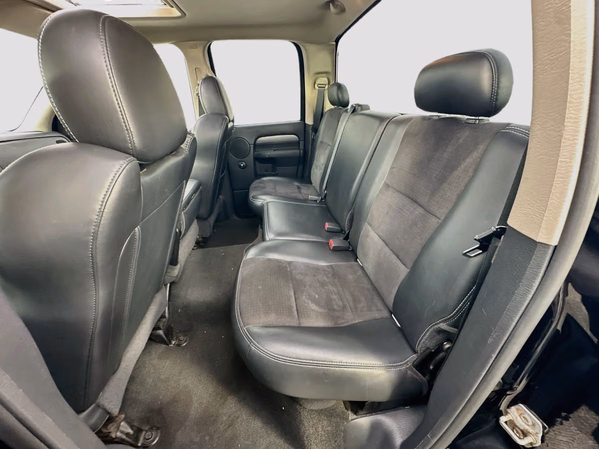 2005 Dodge Ram 1500 SRT-10 Base Quad Cab Image 19