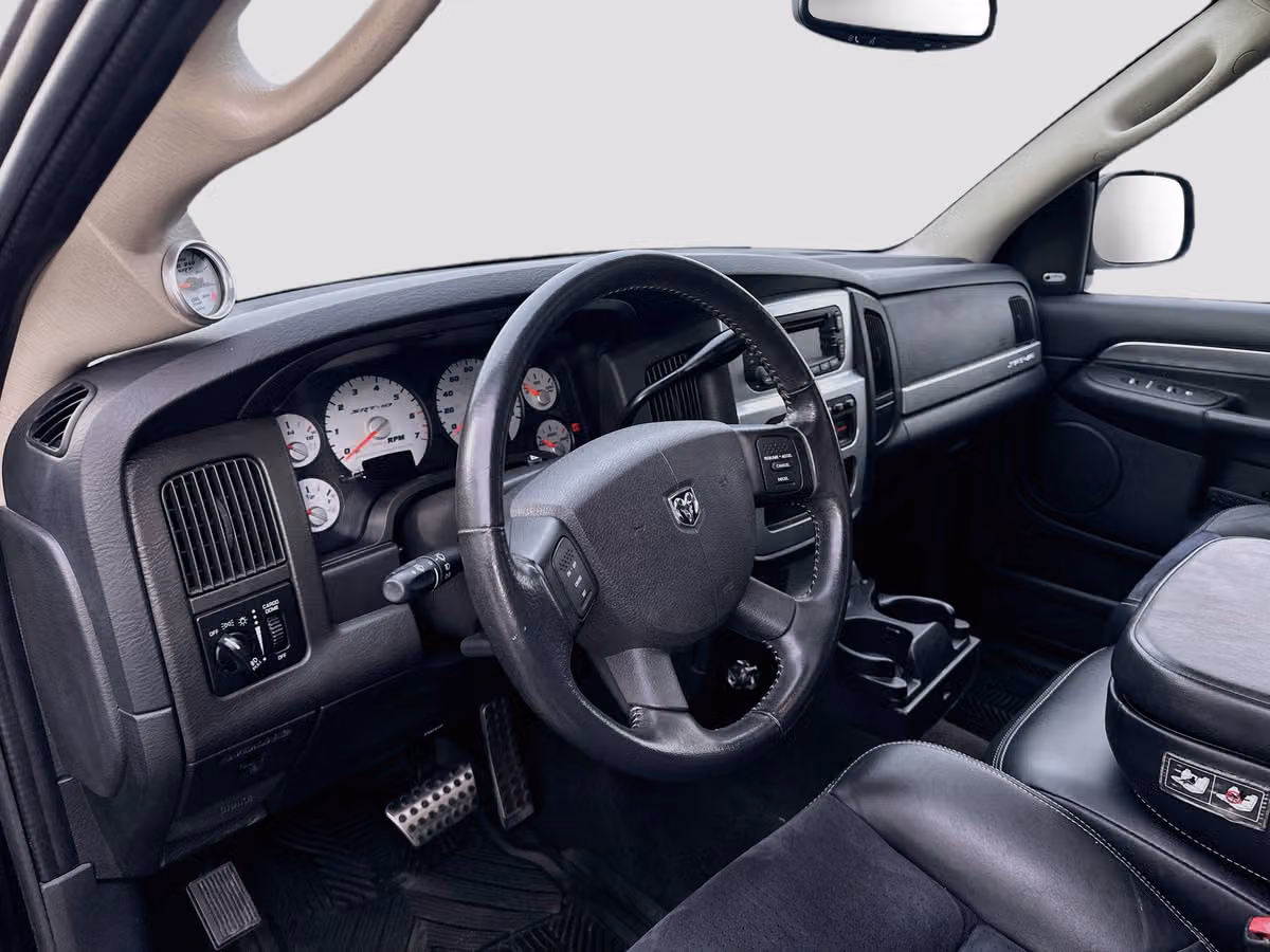 2005 Dodge Ram 1500 SRT-10 Base Quad Cab Image 9
