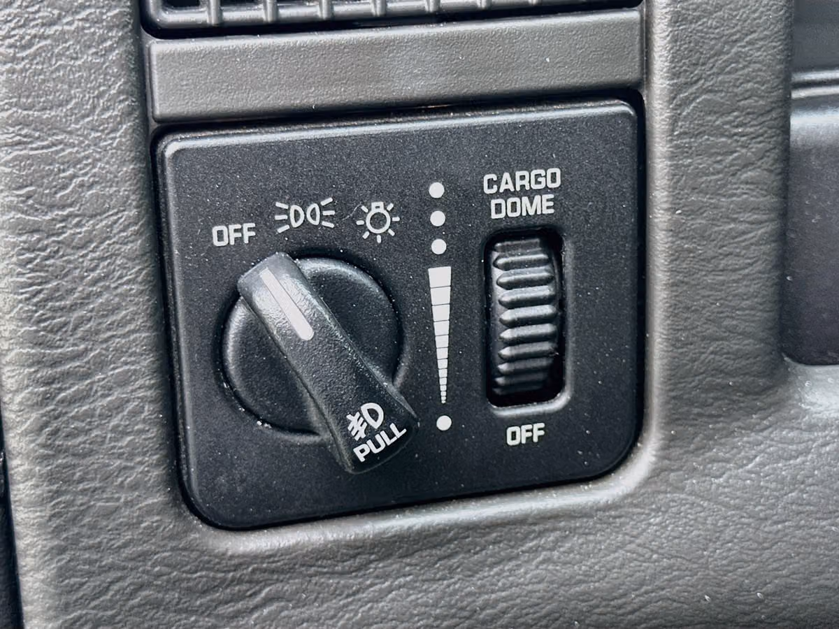 2005 Dodge Ram 1500 SRT-10 Base Quad Cab Image 10