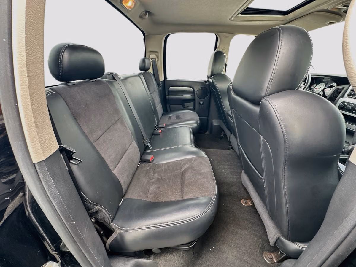 2005 Dodge Ram 1500 SRT-10 Base Quad Cab Image 23