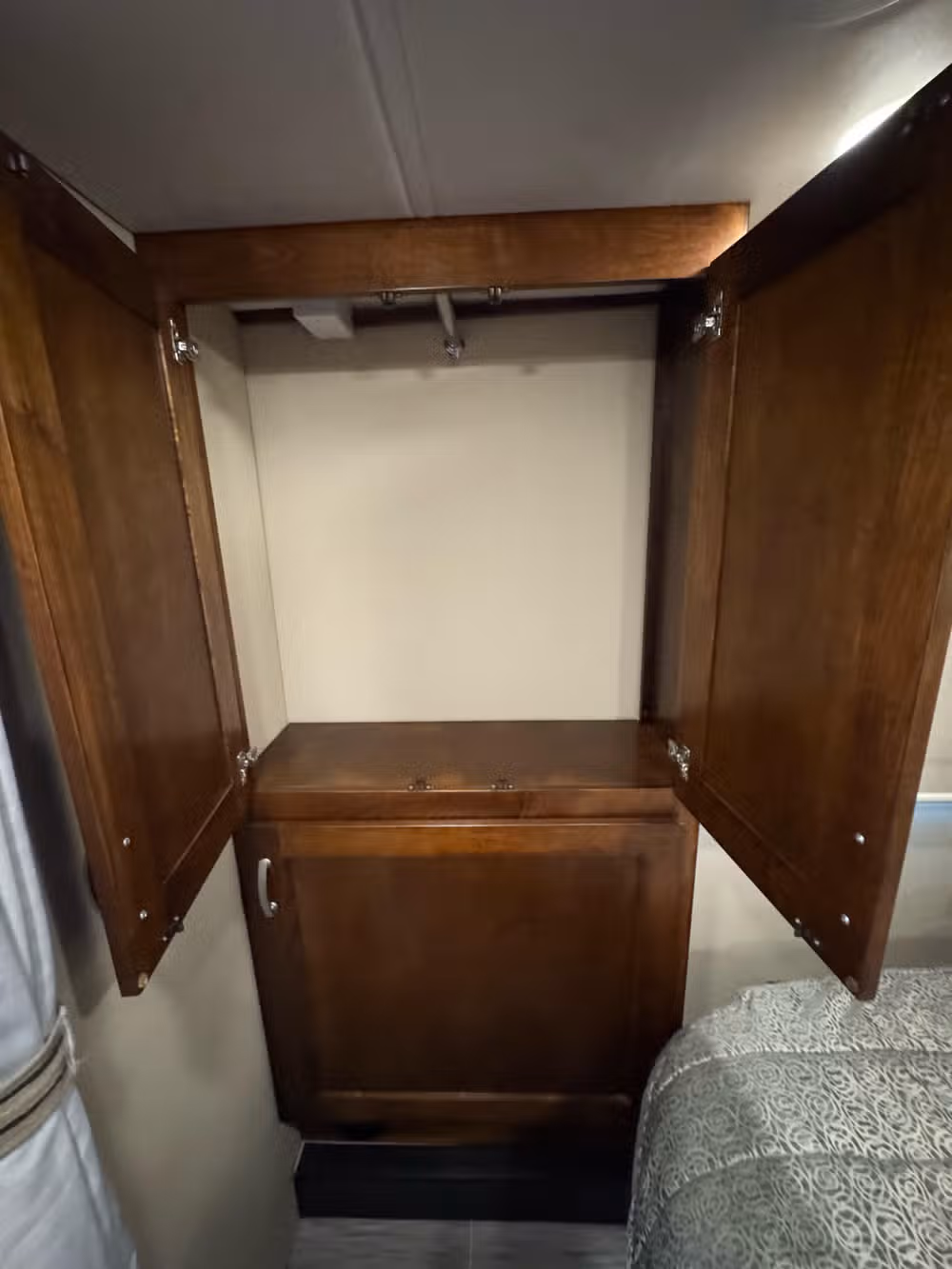 2018 Renegade Vienna Class B Diesel Image 19