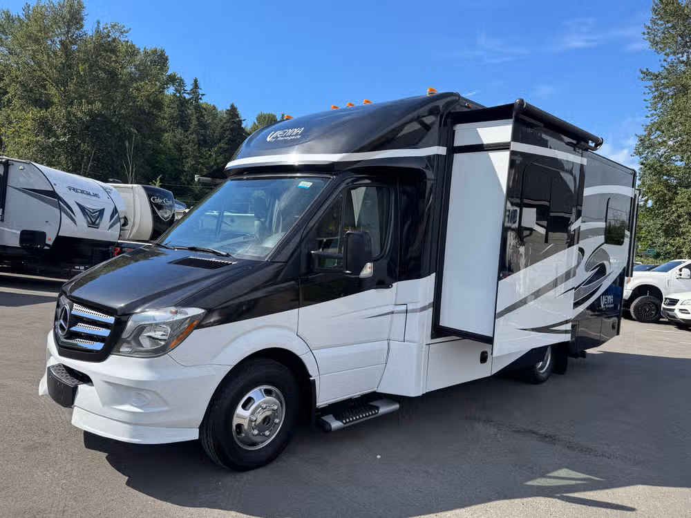 2018 Renegade Vienna Class B Diesel Image 7