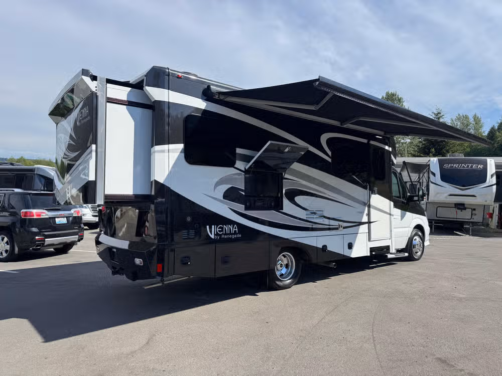 2018 Renegade Vienna Class B Diesel Image 4