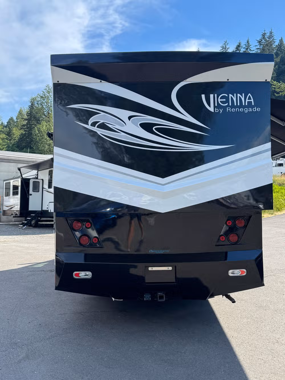 2018 Renegade Vienna Class B Diesel Image 5