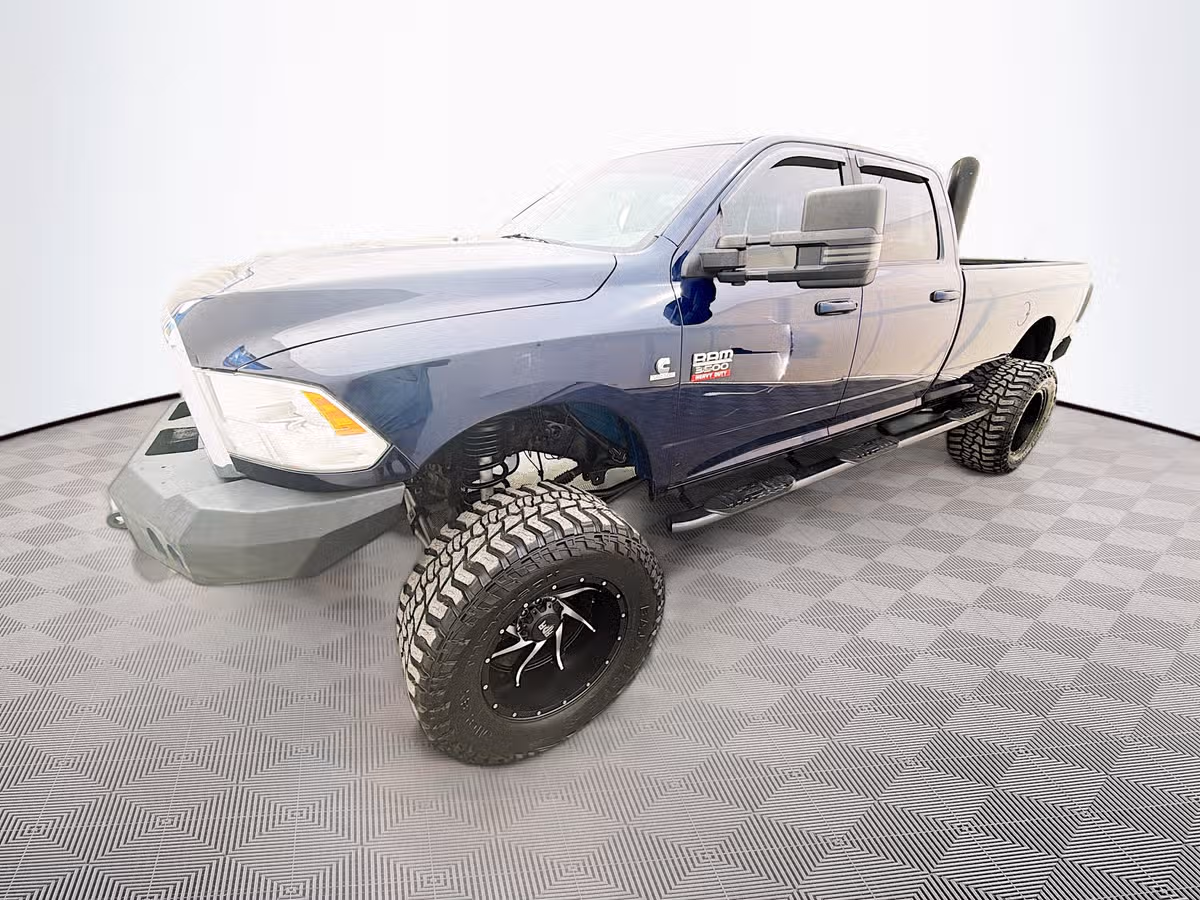 2012 Ram 3500 Long bed diesel Lifted 4x4 Image 2