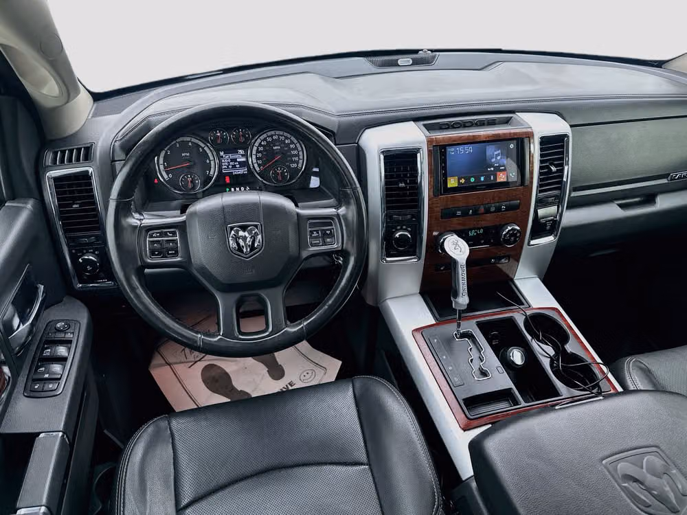 2012 Ram 1500 Laramie Crew Cab Image 22