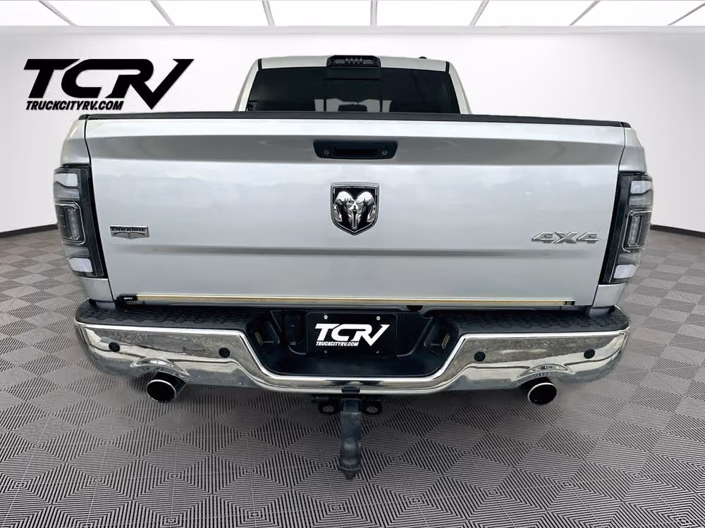 2012 Ram 1500 Laramie Crew Cab Image 6