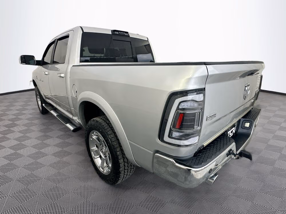 2012 Ram 1500 Laramie Crew Cab Image 5