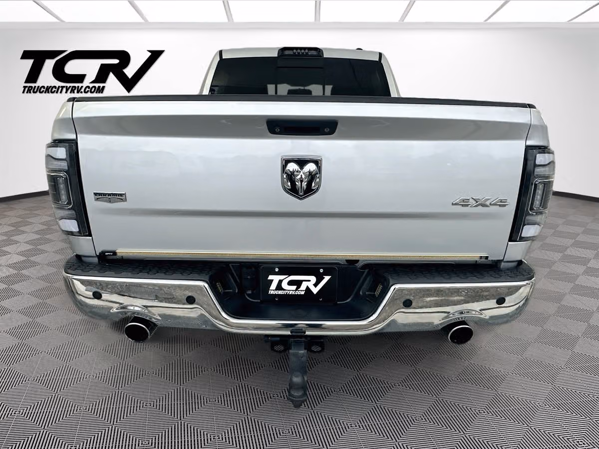 2012 Ram 1500 Laramie Crew Cab Image 6