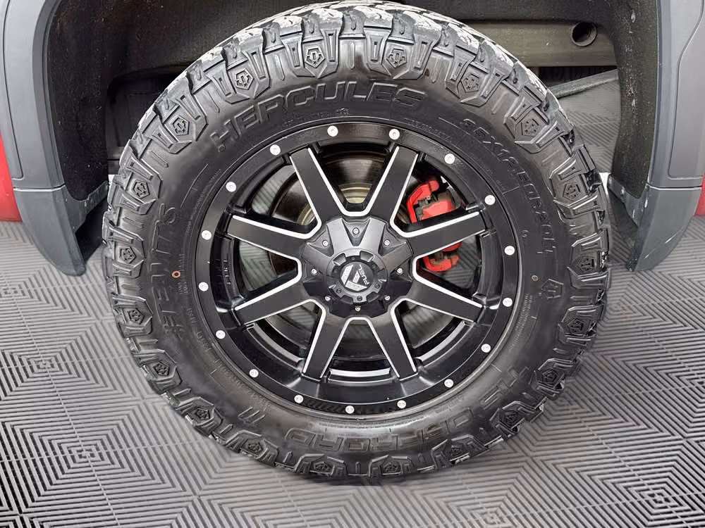 2019 GMC Sierra 1500 AT4 Crew Cab Image 34