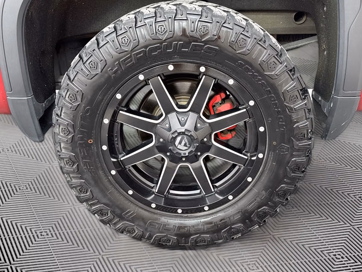 2019 GMC Sierra 1500 AT4 Crew Cab Image 34