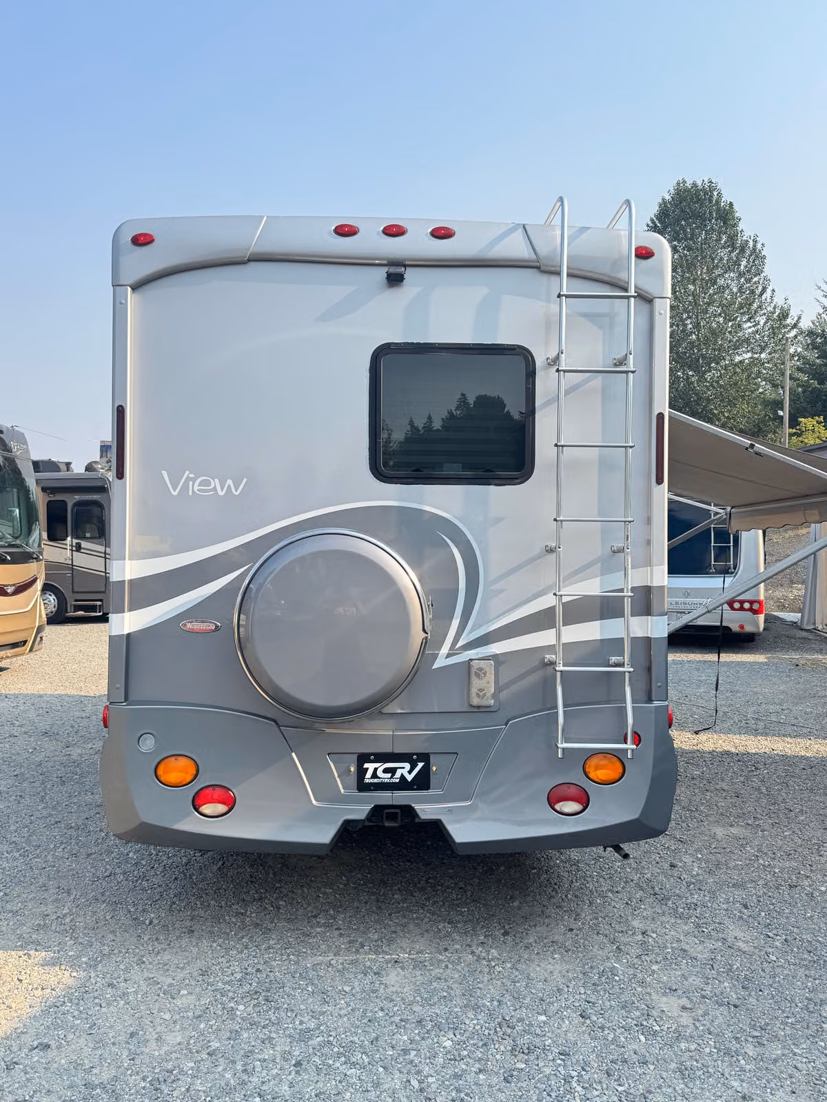2008 Winnebago View Class B Diesel Image 5