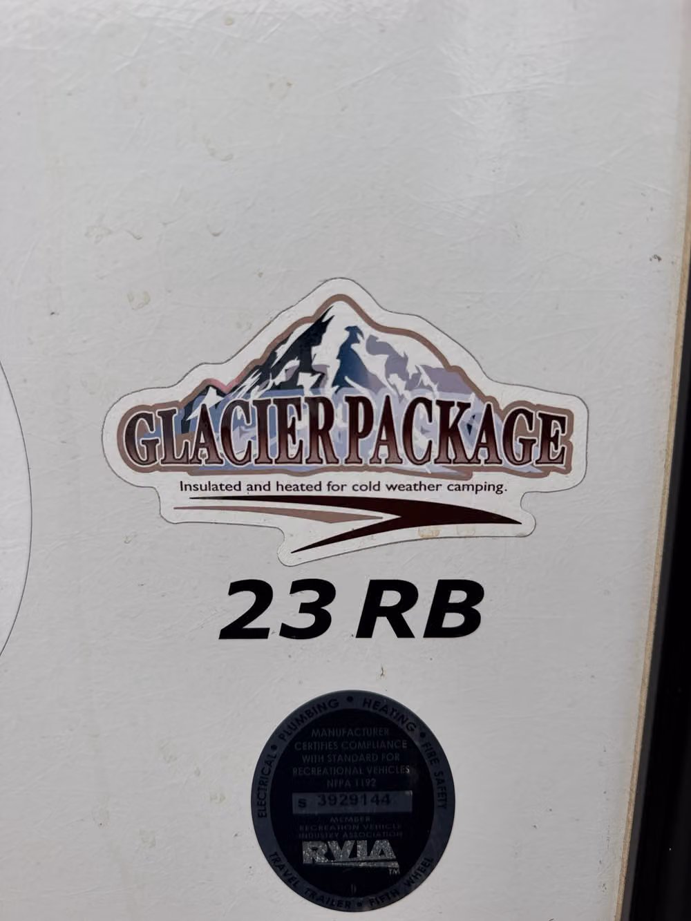 2016 Keystone LAREDO Image 16