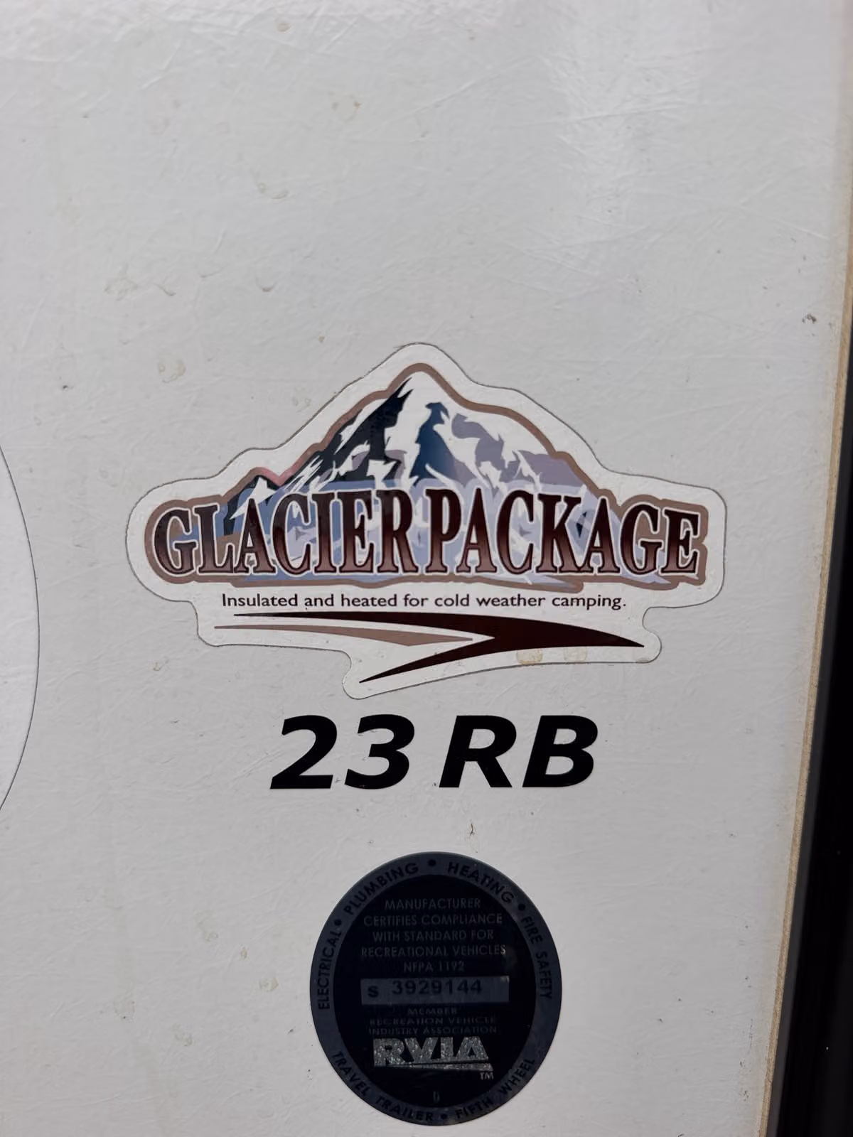 2016 Keystone LAREDO Image 16