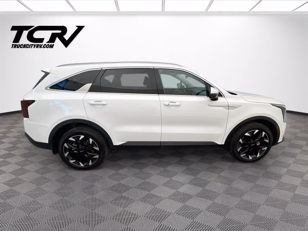 2025 Kia Sorento EX AWD Image 8