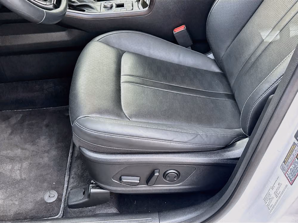 2025 Kia Sorento EX AWD Image 21