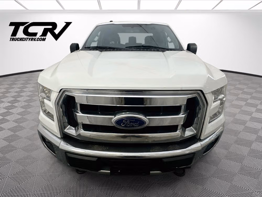 2017 Ford F-150 XLT SuperCab Image 2
