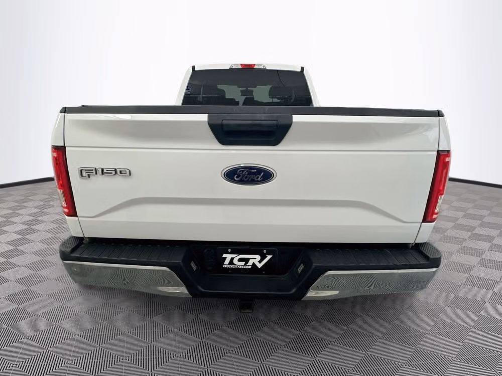 2017 Ford F-150 XLT SuperCab Image 6