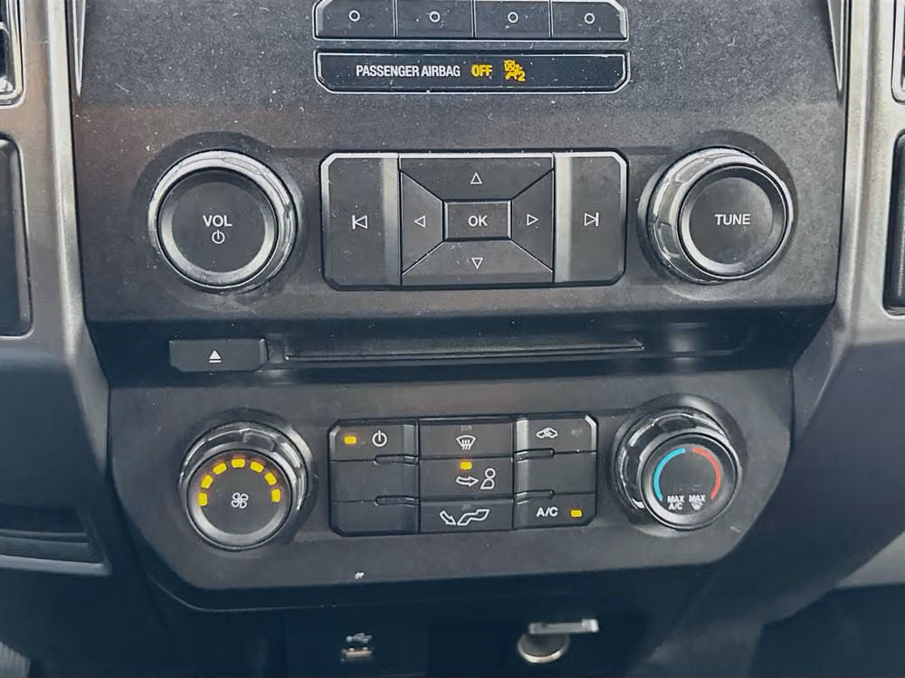 2017 Ford F-150 XLT SuperCab Image 15