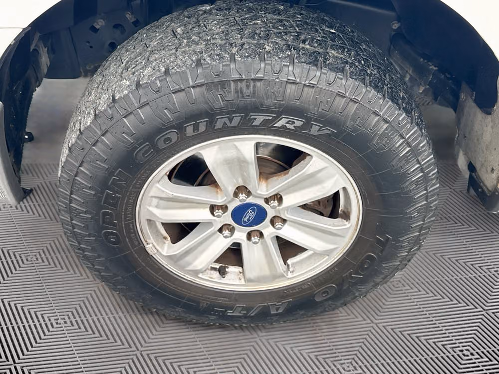 2017 Ford F-150 XLT SuperCab Image 27