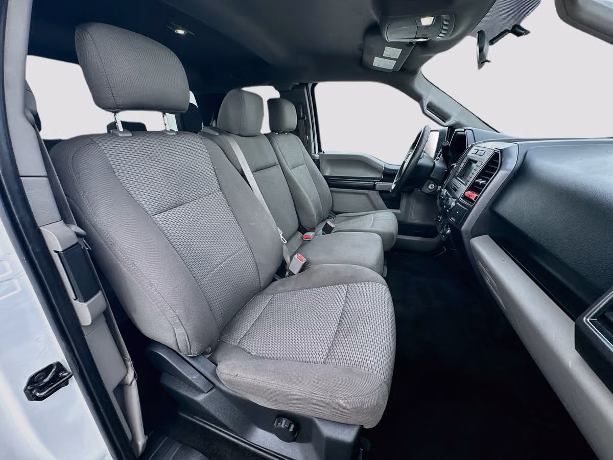 2017 Ford F-150 XLT SuperCab Image 24