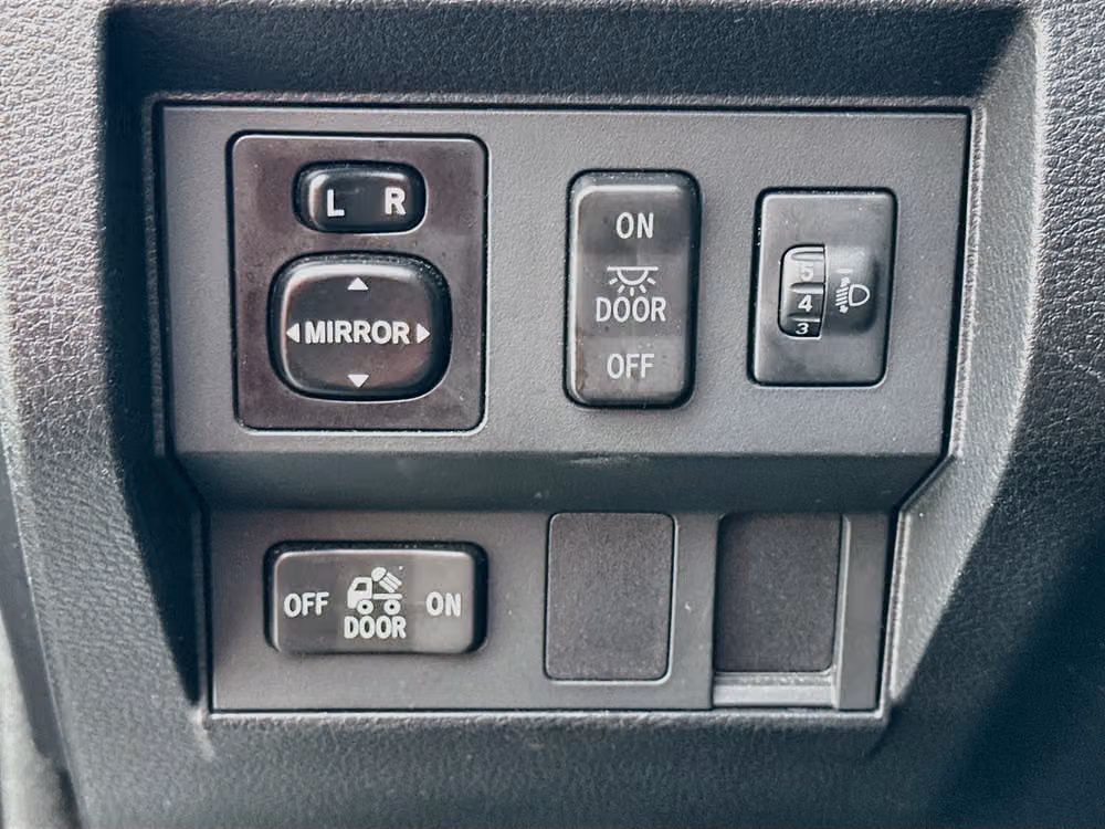 2014 Toyota Tundra SR Double Cab Image 10