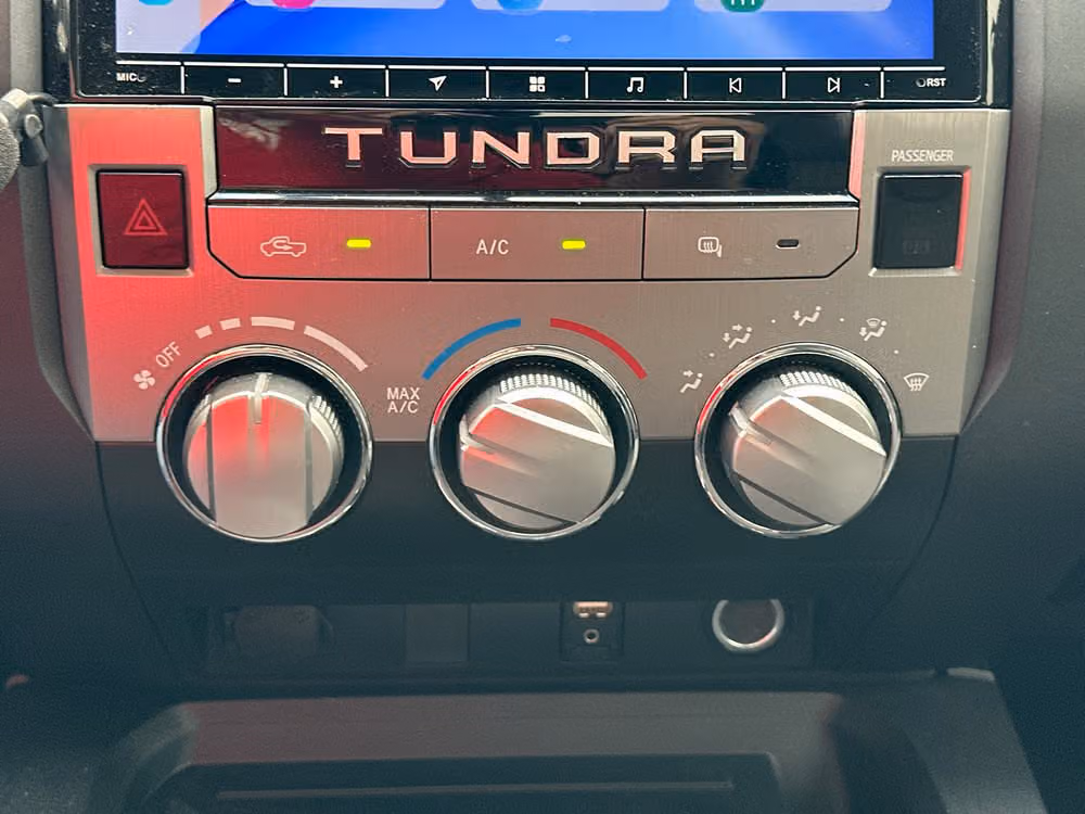 2014 Toyota Tundra SR Double Cab Image 17