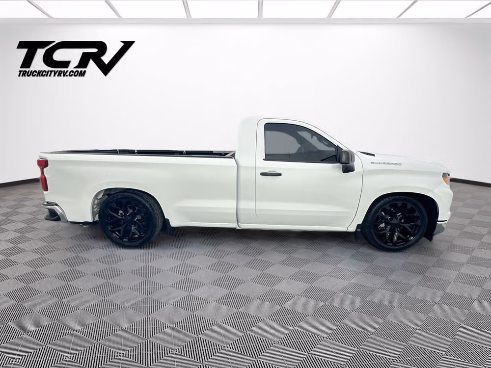 2024 Chevrolet Silverado 1500 Lowered Wheel Tire Image 8