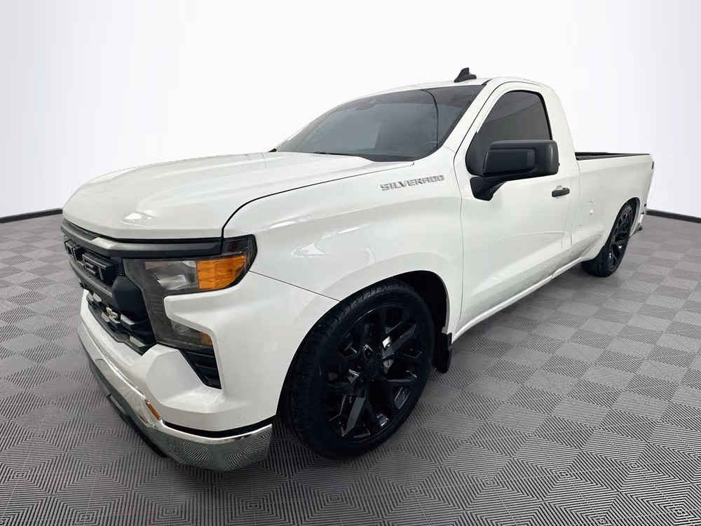2024 Chevrolet Silverado 1500 Lowered Wheel Tire Image 3