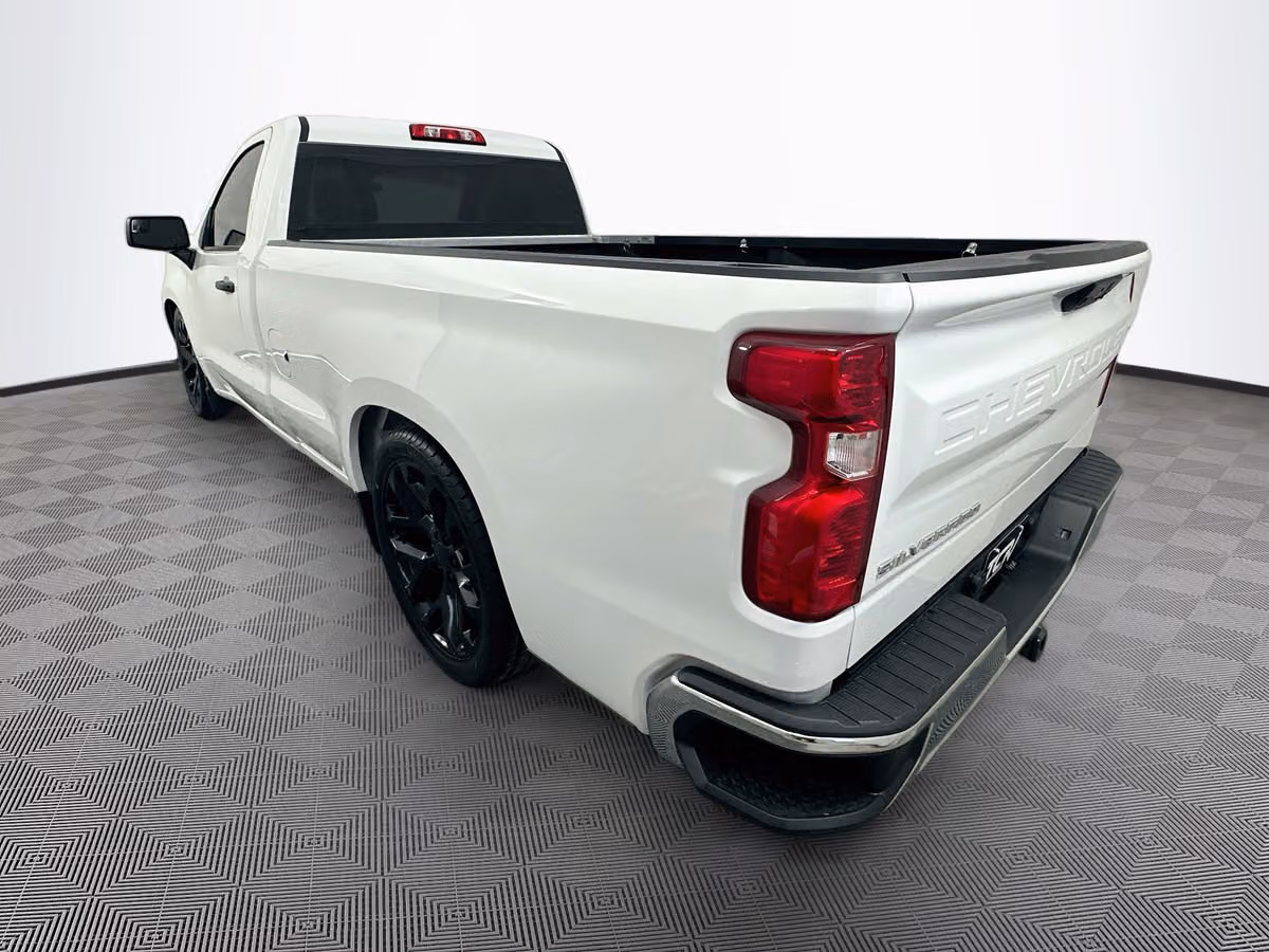 2024 Chevrolet Silverado 1500 Lowered Wheel Tire Image 5