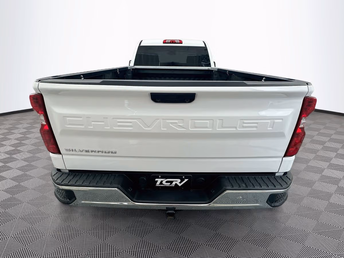 2024 Chevrolet Silverado 1500 Lowered Wheel Tire Image 6