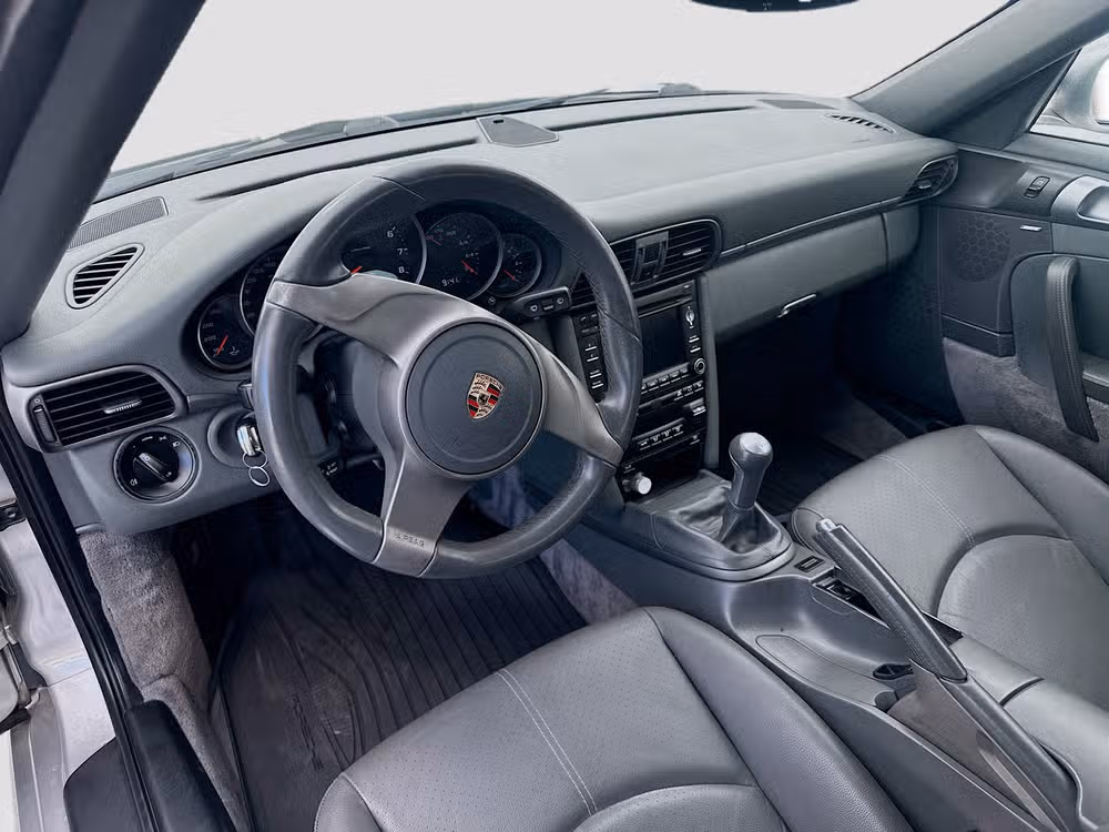2010 Porsche 911 Carrera 4 Image 9