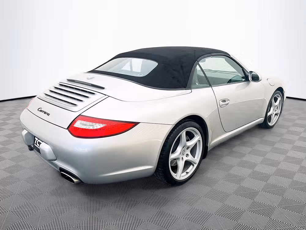 2010 Porsche 911 Carrera 4 Image 7