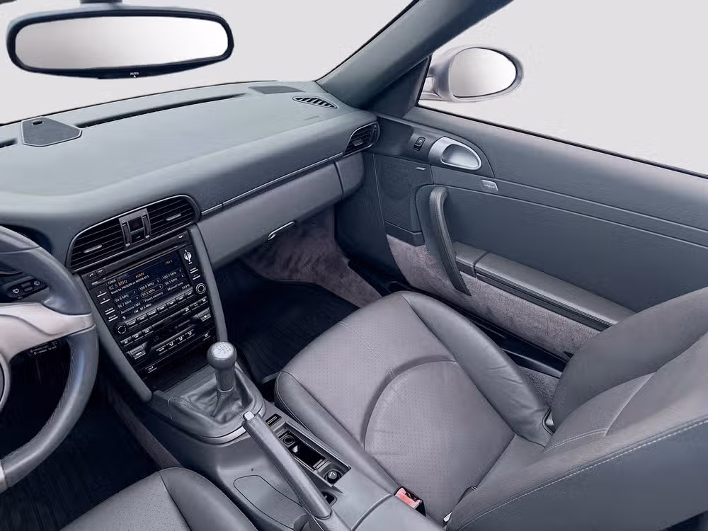 2010 Porsche 911 Carrera 4 Image 25