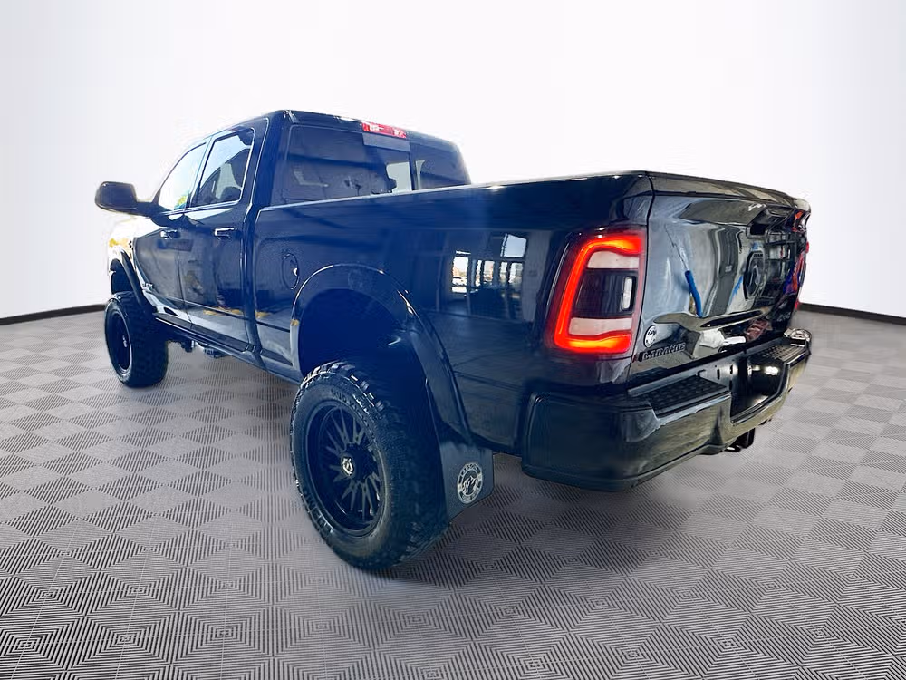2021 Ram 2500 Laramie Crew Cab Diesel Lifted Image 5