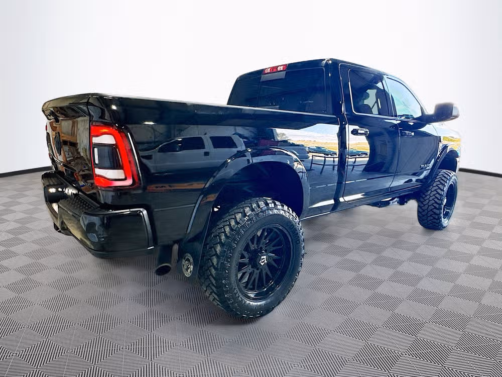 2021 Ram 2500 Laramie Crew Cab Diesel Lifted Image 7